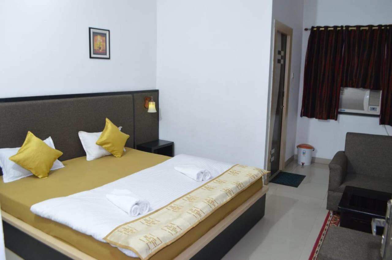 Hotel Bodh Gaya !! Top Rated & Most Awarded Property In Gaya Екстер'єр фото